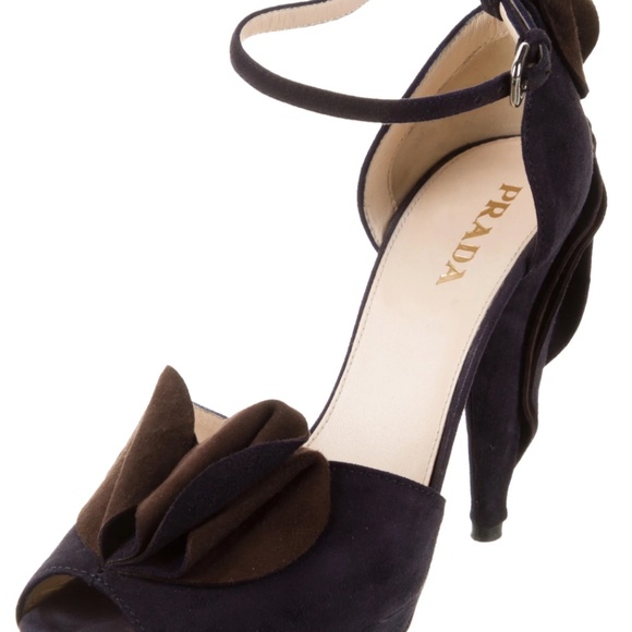Prada Suede Ruffle Embellishment D'Orsay Pumps - Picture 2 of 6
